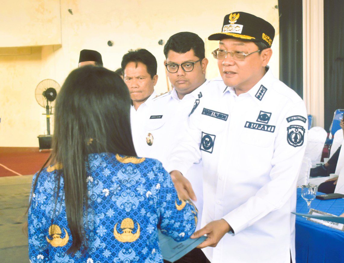 PPPK Terima SK, Bupati Toraja Utara: Tidak Semua Langsung Masuk Kerja, Gaji Sesuai SPMT