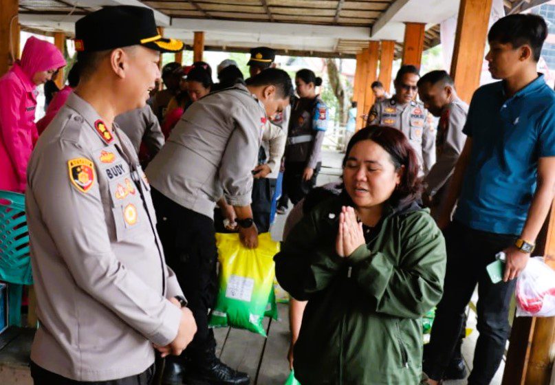 Polres Tana Toraja Bersama Bulog Gelar Gerakan Pangan Murah Nasional