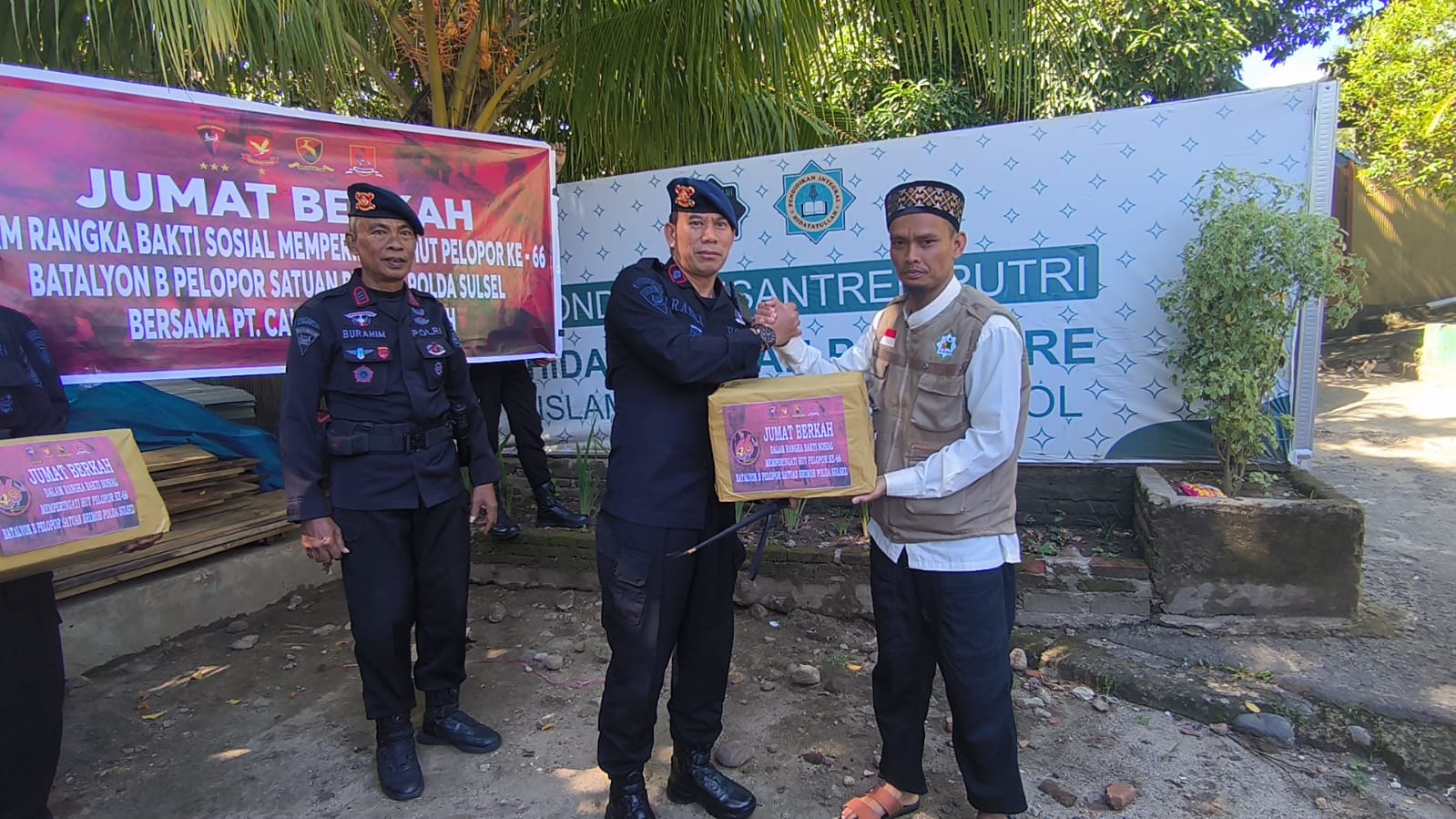 HUT Pelopor, Batalyon B Pelopor Satuan Brimob Polda Sulsel Gelar Jumat Berkah di Panti Asuhan