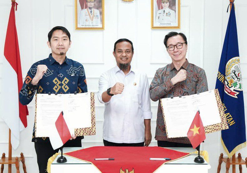 Andi Sudirman Saksikan Penandatanganan MoU BUMD Sulsel dan Vingroup untuk PLTS Skala Besar