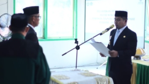 Wali Kota Parepare Tekankan Optimalisasi Pengelolaan Zakat Saat Pelantikan PAW Pimpinan BAZNAS