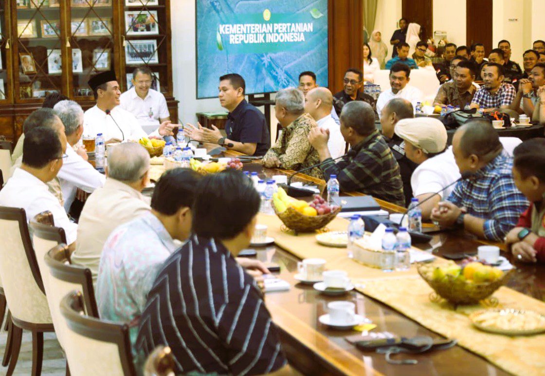 Mentan Amran: Jaga Integritas, Tingkatkan Kinerja, dan Perbesar Kontribusi PTPN untuk Negara