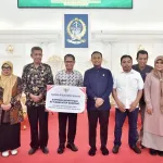 Dorong Swasembada Pangan, Gubernur Sulsel Salurkan Bantuan Benih ke Soppeng dan Sidrap