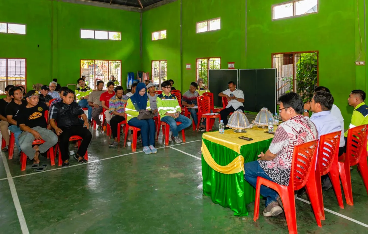 Pokja Percepatan Investasi Luwu dan PT Masmindo Dwi Area Inisiasi Penguatan Forum Desa