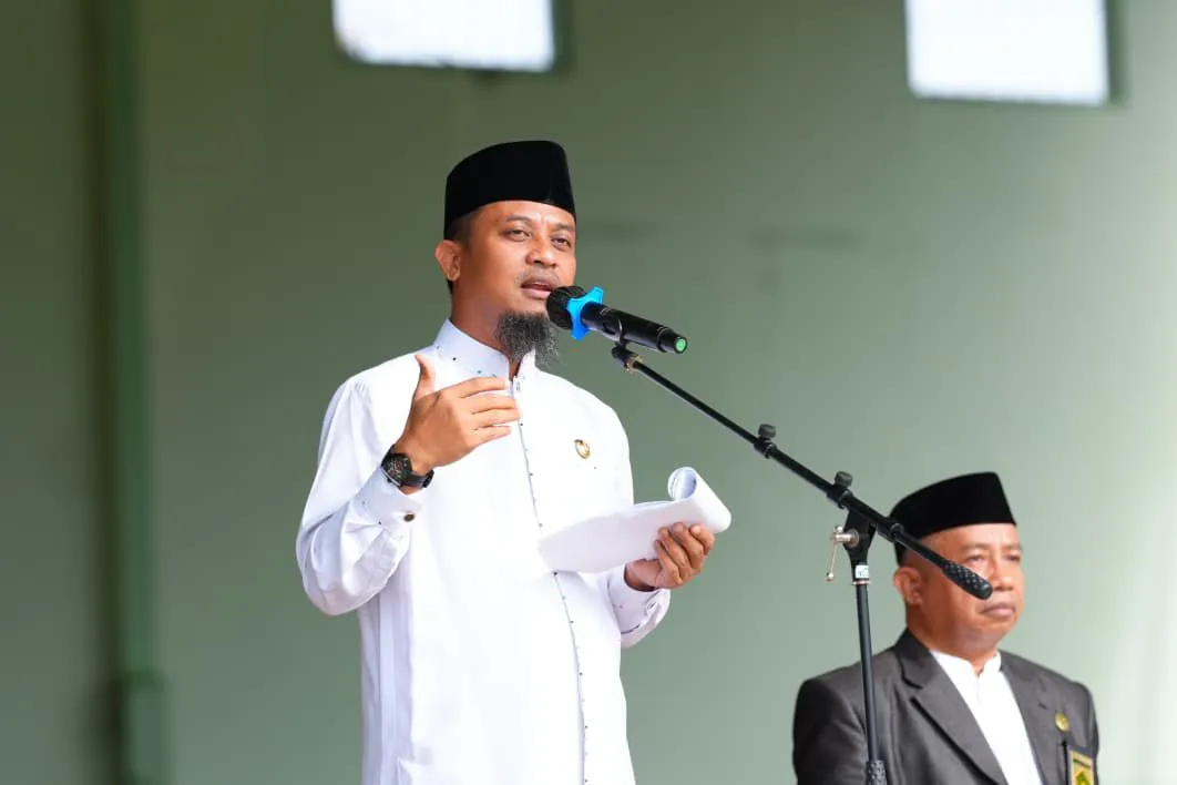 Gubernur Andi Sudirman Kucurkan Rp5 Miliar untuk Perbaikan Jalan ke Ponpes DDI Mangkoso Barru