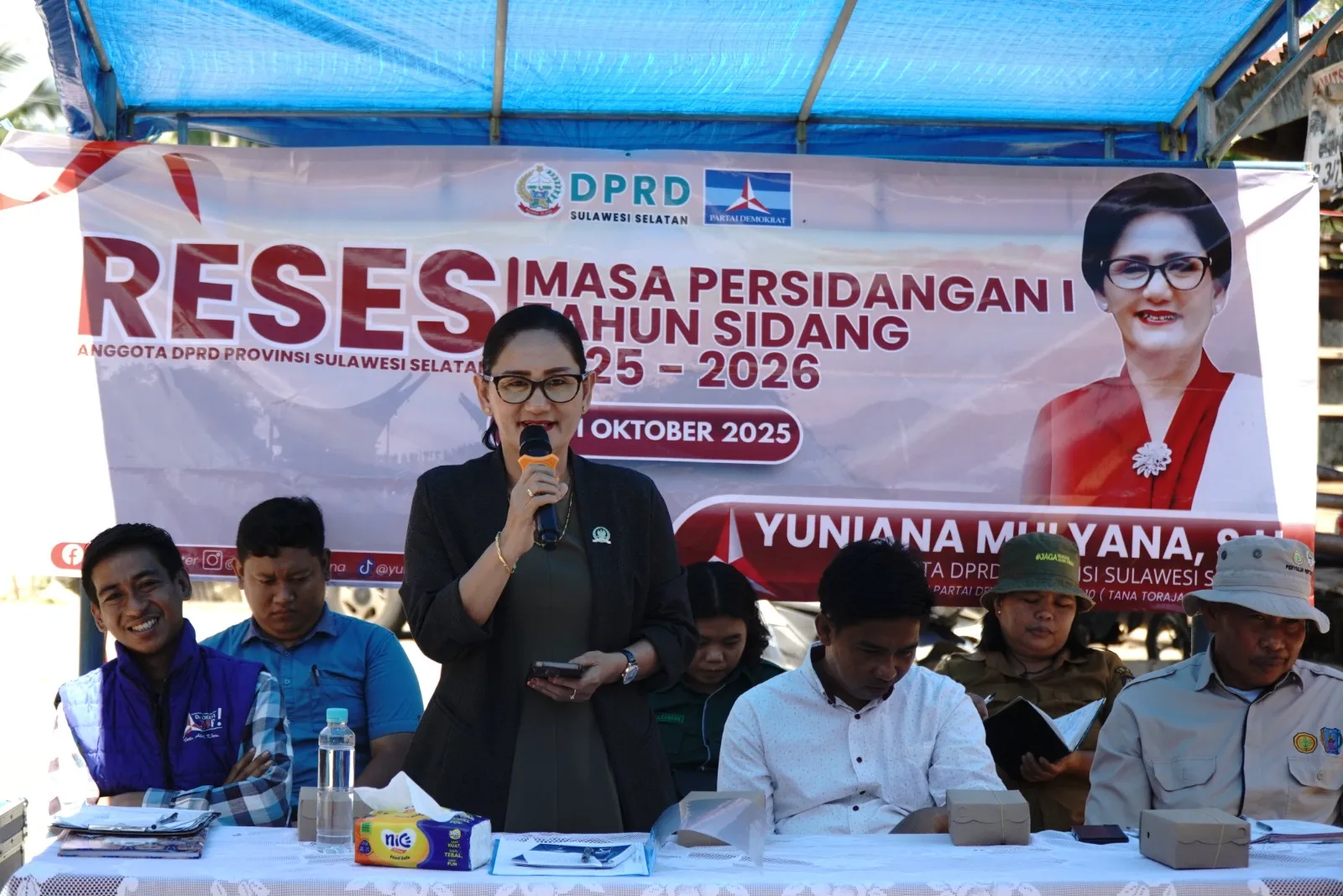 Yuniana Mulyana Serap Aspirasi Masyarakat di Rembon, Makale Utara, dan Uluway
