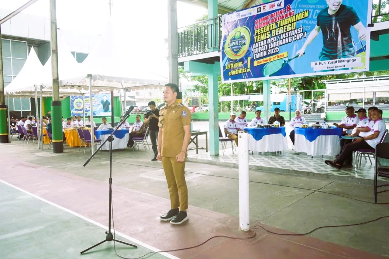 Bupati Enrekang Buka Turnamen Tenis Antar OPD: Sportivitas dan Silaturahmi Jadi Kunci