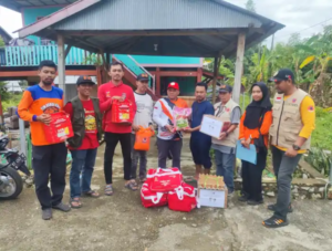 Pemprov Sulsel Salurkan Bantuan untuk Korban Puting Beliung di Barru