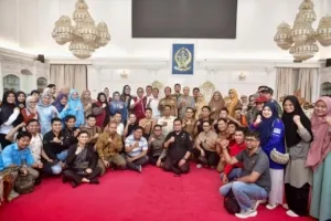 Gubernur Sulsel Lepas 100 Tenaga Kesehatan dan Tambahan Rp1 Miliar untuk Perkuat Penanganan Bencana di Aceh Tamiang