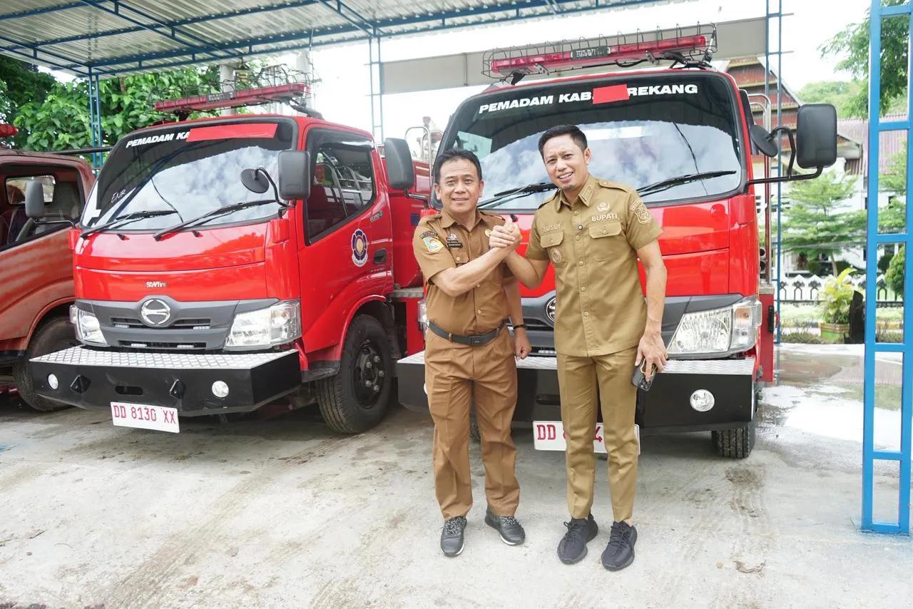 Pemkab Enrekang Tambah Dua Armada Damkar, Ditempatkan di Baraka dan Alla 1 Pemkab Enrekang Tambah Dua Armada Damkar, Ditempatkan di Baraka dan Alla