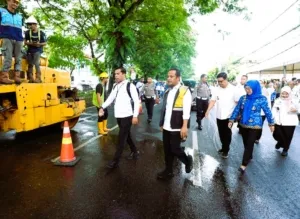 Proyek Jalan Provinsi Resmi Dimulai dari Hertasning, Gubernur Sulsel Targetkan Kemantapan Infrastruktur