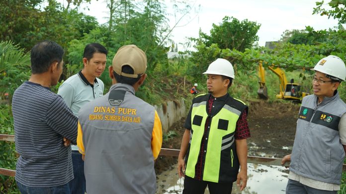 Pemkot Parepare Lakukan Pengerukan Sungai untuk Pertama Kalinya, Warga Sambut Gembira