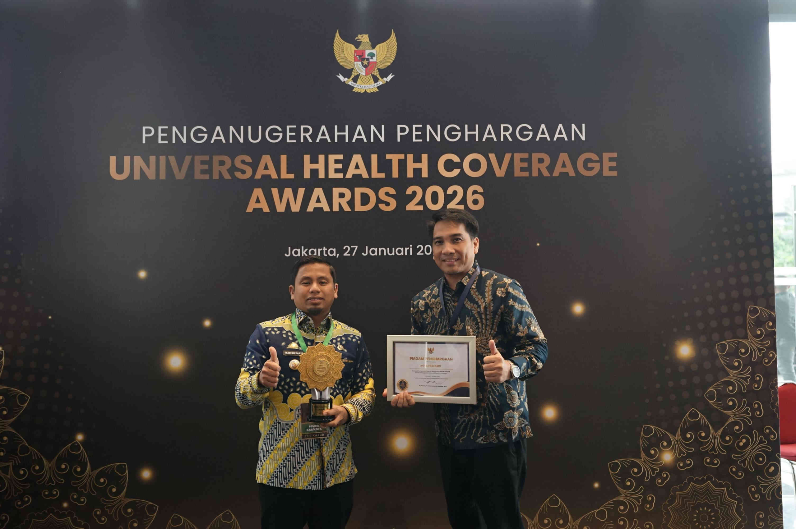 Kota Parepare Raih Penghargaan UHC Award 2026 Kategori Madya