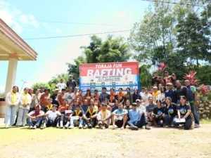 Lomba Toraja Fun Rafting Indo’ Sella’ Expedition 2026 Edukasi Anak Muda Peduli Lingkungan