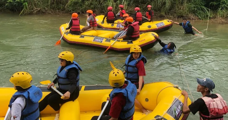 Lomba Toraja Fun Rafting R-4 Indo’ Sella’ Expedition 2026 Sukses Digelar 1 Lomba Toraja Fun Rafting R-4 Indo’ Sella’ Expedition 2026 Sukses Digelar