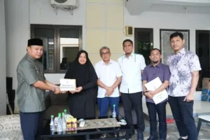 Gubernur Sulsel Serahkan Santunan kepada Keluarga Korban Kecelakaan Pesawat ATR 42-500
