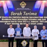 BPK Serahkan LHP Kinerja Bank Sulselbar, Pemprov Sulsel Dorong Perbaikan dan Inovasi
