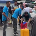 RSUD Andi Makkasau Turun Langsung Bersihkan Pasar Lakessi, Wujudkan Pasar Bersih dan Nyaman