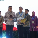 Parepare Raih Sertifikat Menuju Kota Bersih 2025, Terima Piagam dan 3 Motor Sampah
