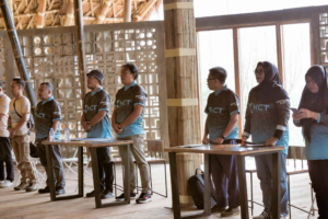 Tiga Kafe dan Resto di Pattiroang Gelar Outing Karyawan, Fokus Penguatan SDM