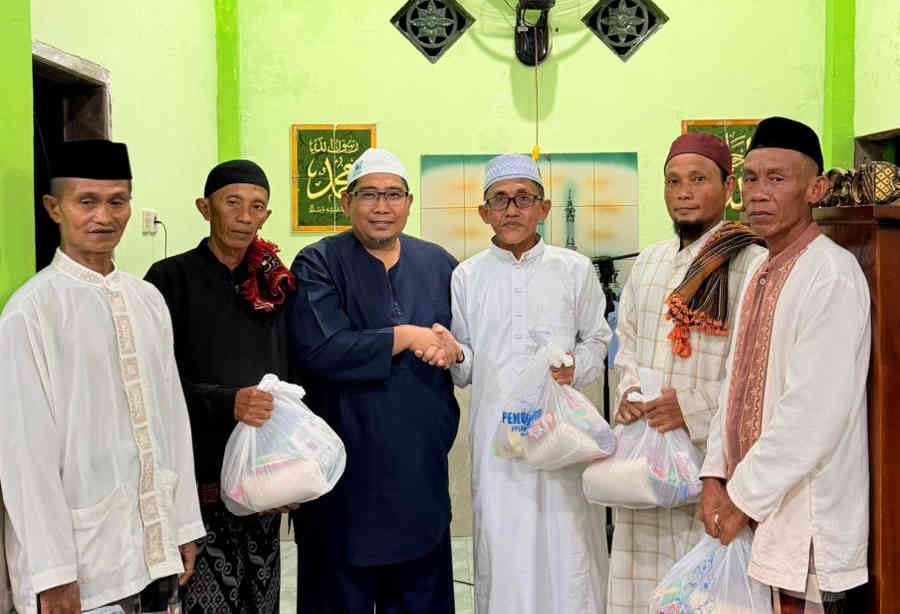 Safari Ramadan Hari ke-2, Partai Gelora Parepare Kunjungi Masjid Nimatul Asri Ceddie