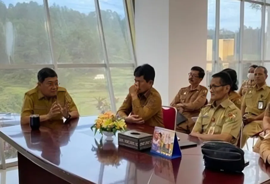 Pemkab Toraja Utara Berduka, Frederik Kenang Loyalitas dan Kinerja Kadis Dukcapil Yoel Tandiembong