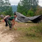 Polsek–Koramil Mengkendek Tertibkan Judi Sabung Ayam di Mapongka