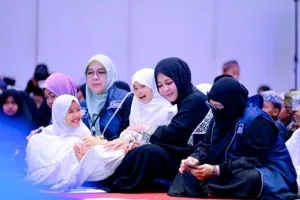 Fatmawati Rusdi Dikukuhkan sebagai Bunda Yatim Sulsel di Yatim Fest 2026