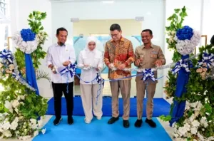 Gubernur Sulsel Hadiri Pengukuhan Loka BPOM Bone, Perkuat Pengawasan Obat dan Makanan di Bosowasi