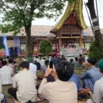 Ribuan Umat Muslim Tana Toraja Gelar Shalat Id di Pasar Seni Makale