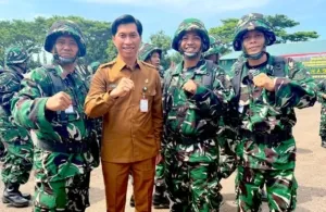 Kadis Andi Ihsan Beri Semangat Peserta Komcad ASN BMBK