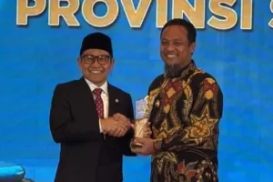 Gubernur Sulsel Terima Penghargaan Nasional, Bukti Nyata Keberhasilan Program Infrastruktur Multiyears