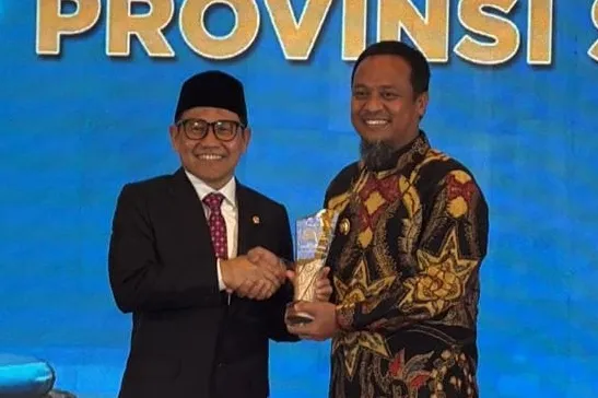 Gubernur Sulsel Terima Penghargaan Nasional, Bukti Nyata Keberhasilan Program Infrastruktur Multiyears 1 Gubernur Sulsel Terima Penghargaan Nasional, Bukti Nyata Keberhasilan Program Infrastruktur Multiyears