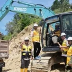 Gubernur Sulsel Groundbreaking Jalan Sabbang–Tallang–Sae, Akses Menuju Seko Terus Dikebut