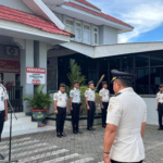 Apel Pagi Dirangkaikan Penyematan Tanda Pangkat Pengabdian Pegawai Lapas Parepare