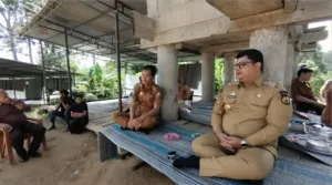 Wabup Andrew Sambangi Keluarga Korban Lakalantas Moge di Nanggala, Komitmen Kawal Proses Hukum