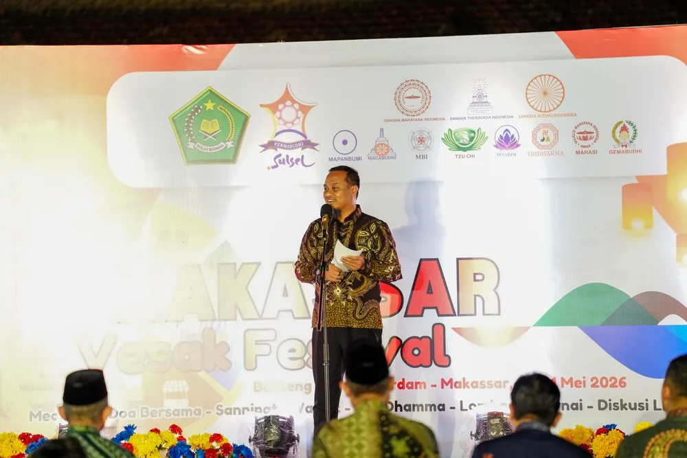 Hadiri Sannipata Waisak 2026, Andi Sudirman Ajak Perkuat Kerukunan dan Gotong Royong