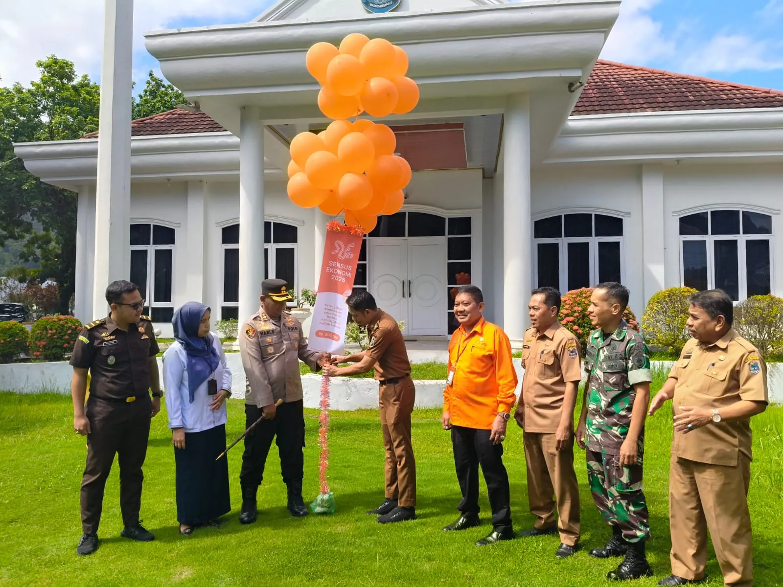 Bupati Enrekang Ajak Masyarakat Sukseskan Sensus Ekonomi 2026 1 Bupati Enrekang Ajak Masyarakat Sukseskan Sensus Ekonomi 2026