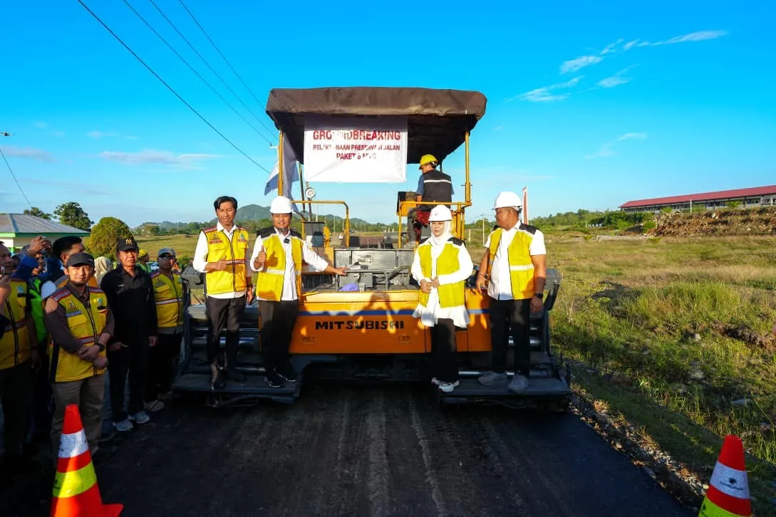 Gubernur Sulsel Groundbreaking Paket 6 MYP Infrastruktur Jalan, Tangani 20 Ruas di 9 Daerah