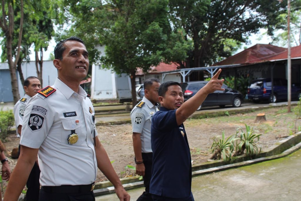 Wali Kota Tasming Hamid Tinjau Greenhouse dan Program Ketahanan Pangan WBP Lapas Parepare 1 tasming hamid